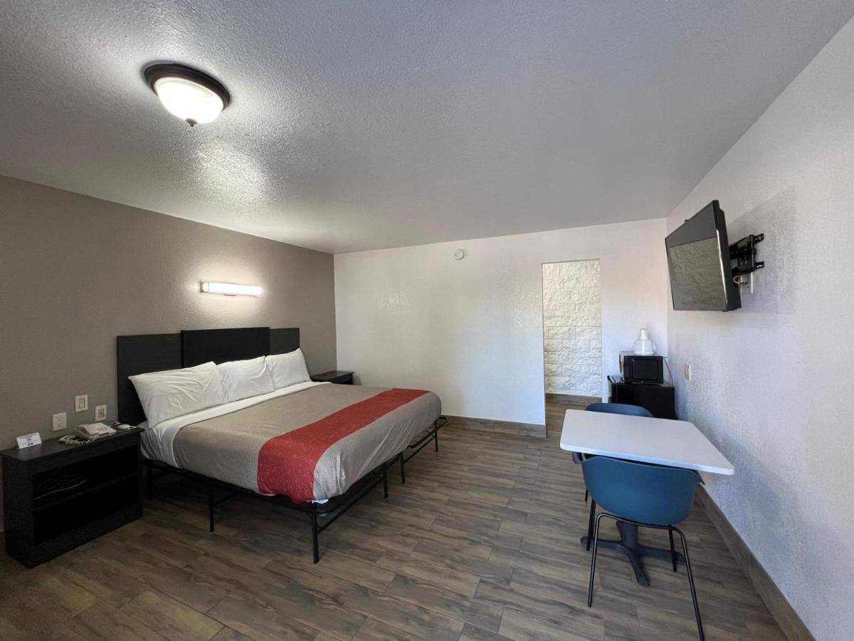 Motel 6-Orange, Ca - Anaheim Esterno foto